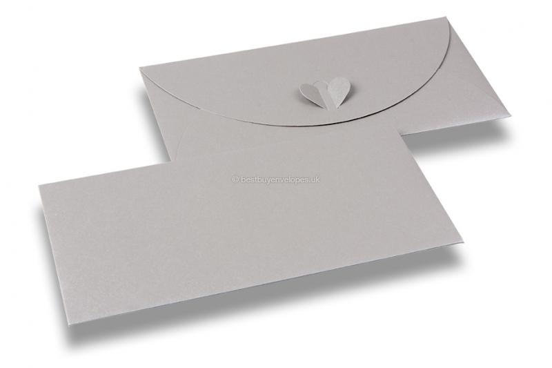 Envelopes with heart clasp - Silver-grey