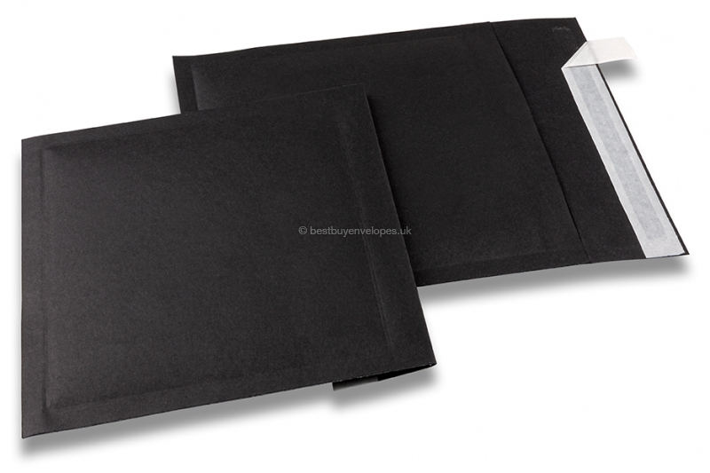 Black paper bubble envelopes - 165 x 165 mm, 160 gr