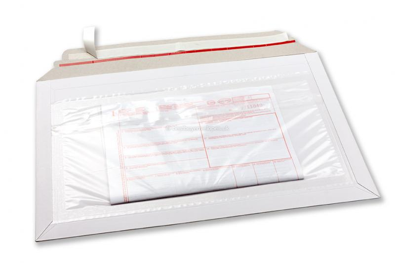 Kartonnen koerier enveloppen met insteekhoes