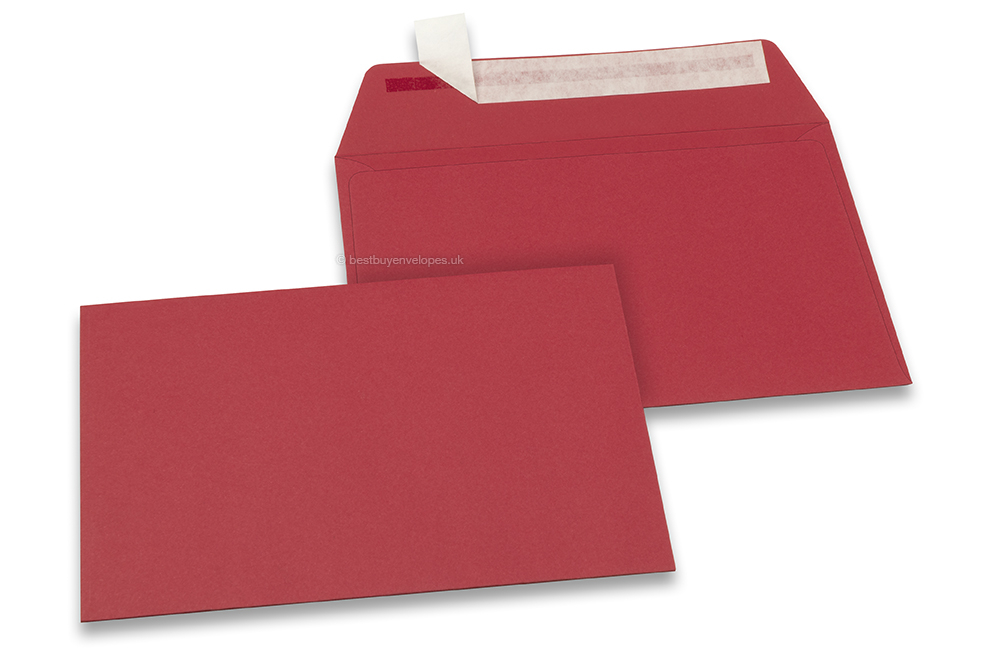 Dark red coloured paper envelopes - 114 x 162 mm
