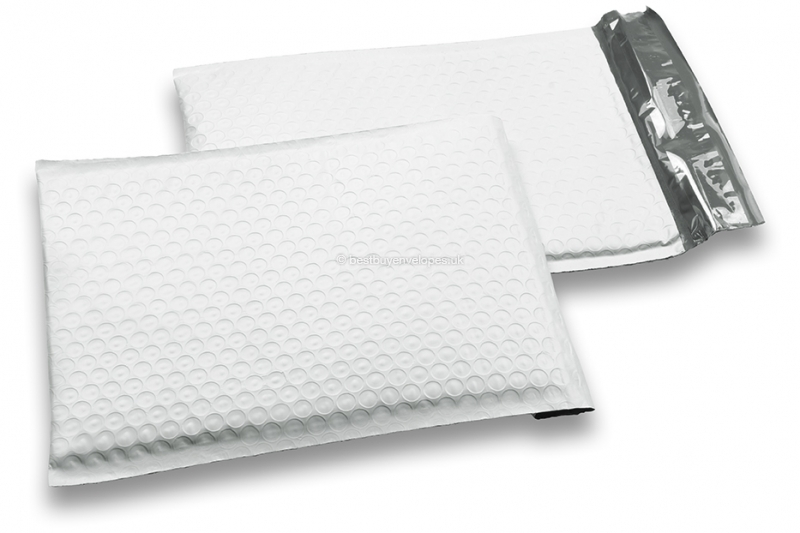 White polyethylene bubble envelopes - 170 x 245 mm
