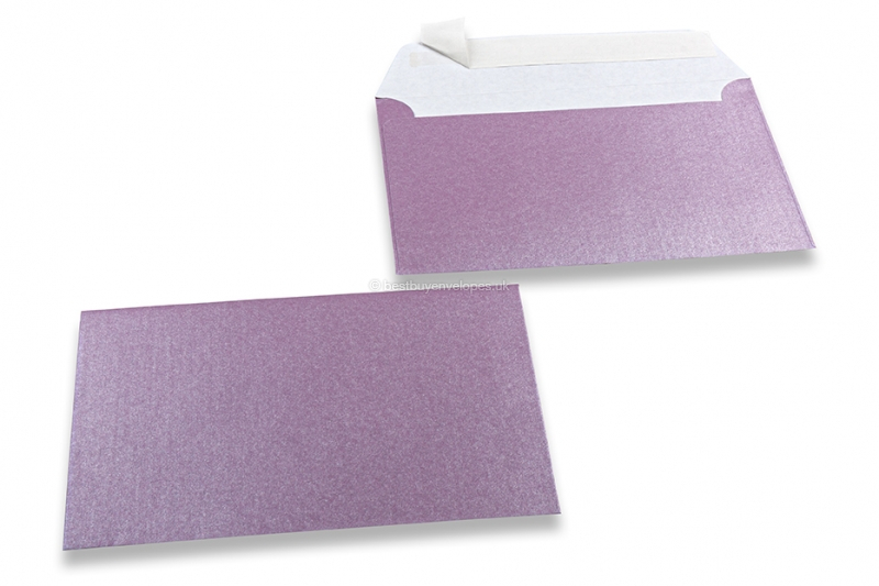 Lilac coloured mother-of-pearl envelopes - 114 x 162 mm