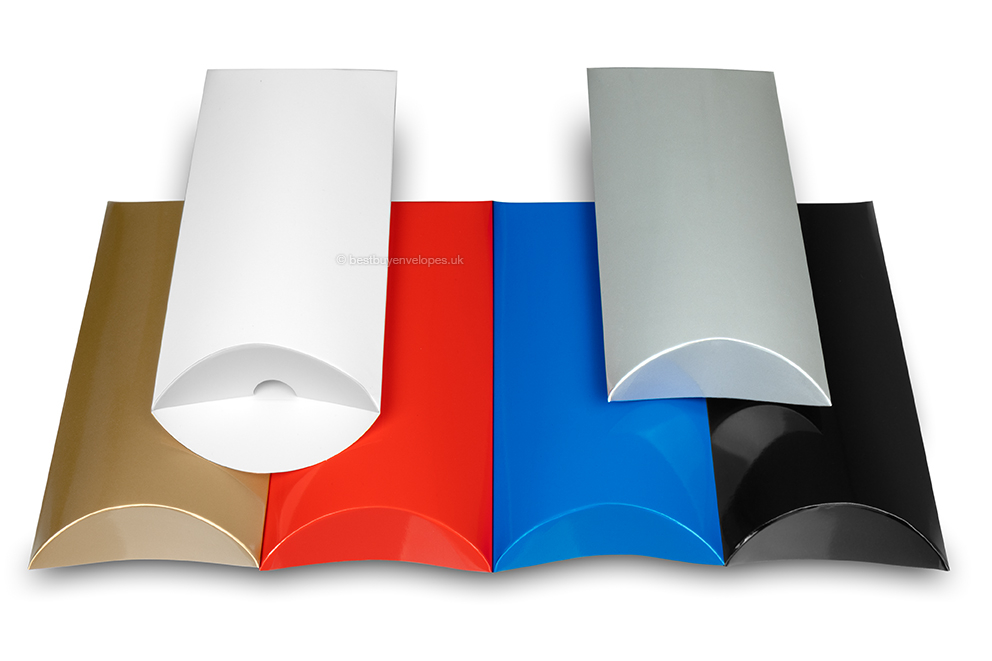 Coloured pillow boxes